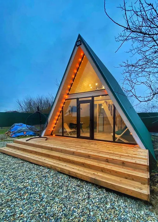 Треугольный дом мечты