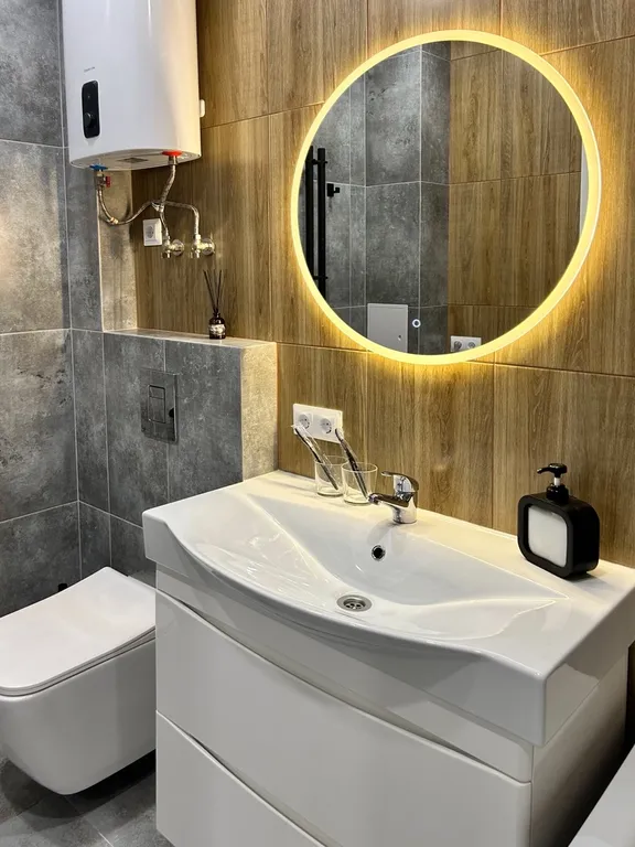 Чистота и комфорт в новой квартире центра города.