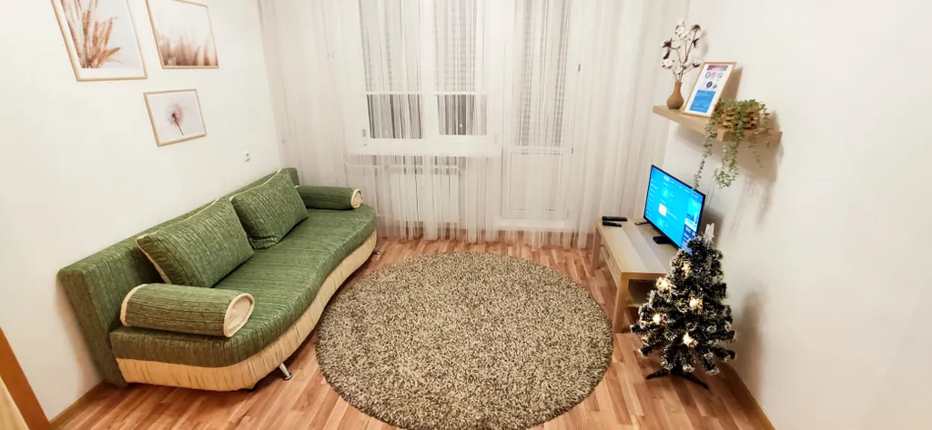 Квартира в ЖК Радужный — аренда посуточно в Осиново