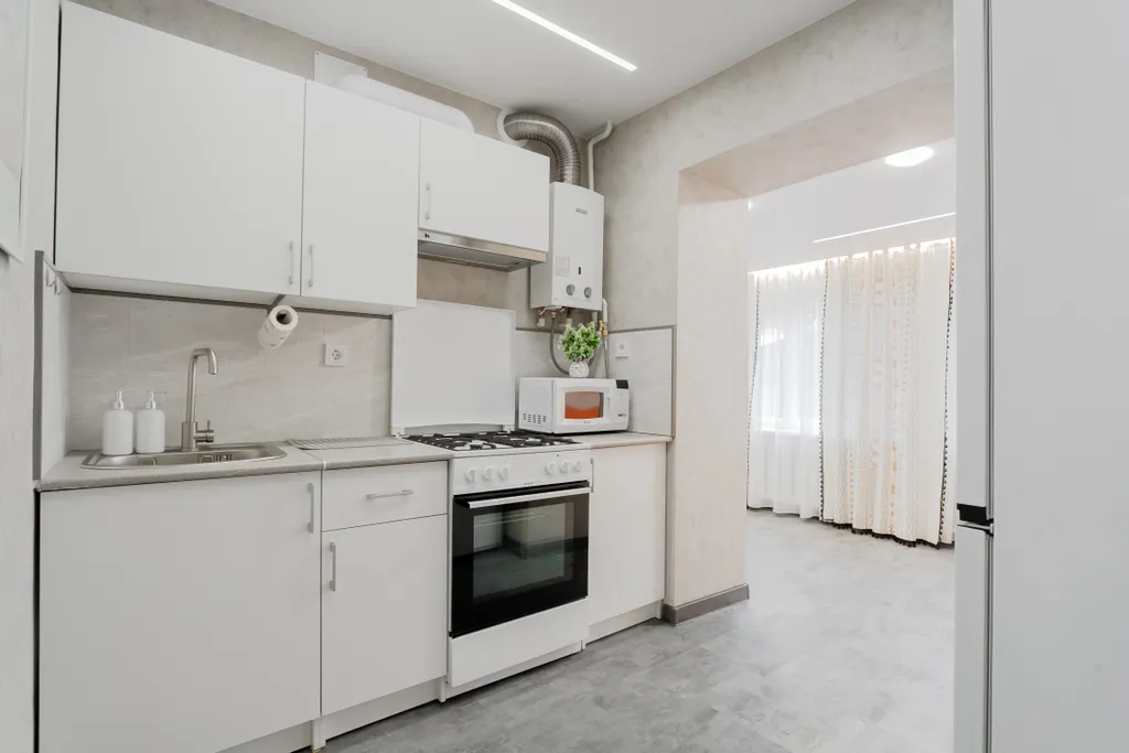 Просторная 2-комнатная квартира с дизайнерским ремонтом