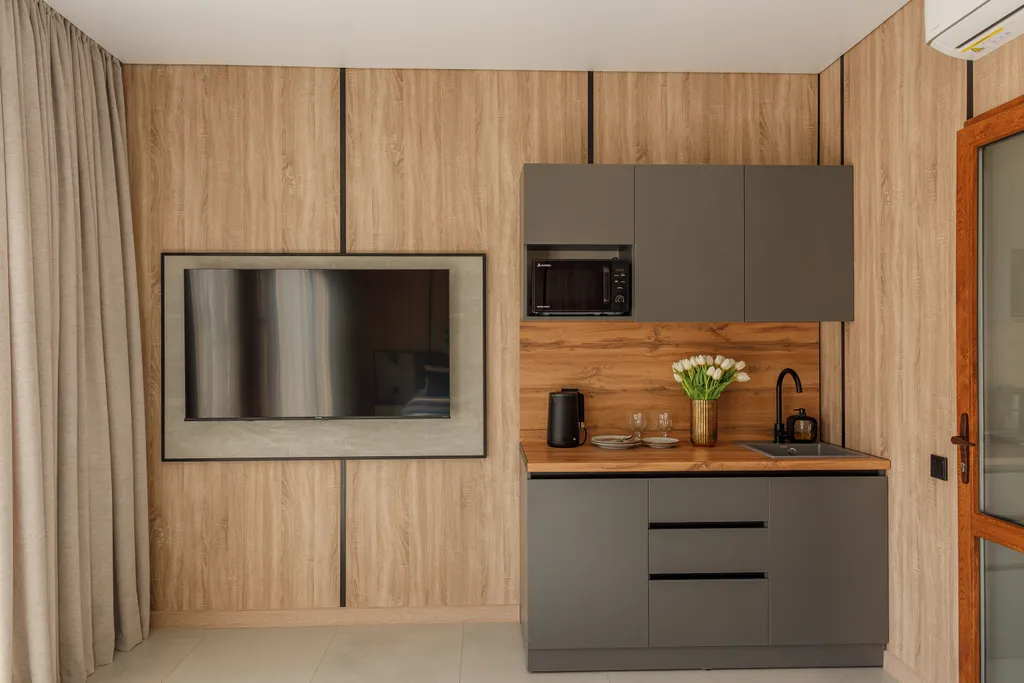 Коттедж 1-комнатный Дом — Мирное