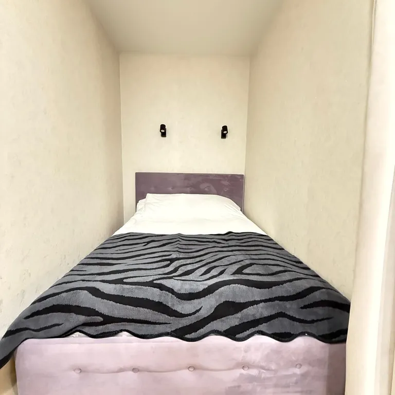 Уютнaя, солнечная квaртира в новoм домe, рядом с ФОК