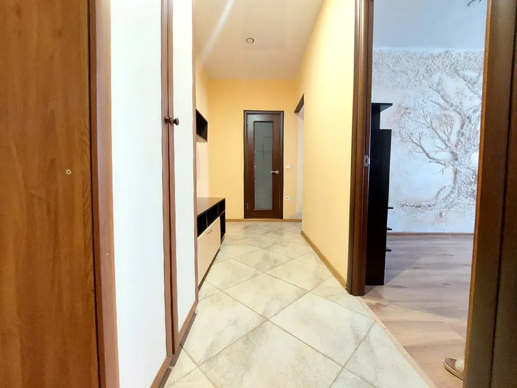 2-х комнатная квартира в тихом районе ЖК 8 Квартал