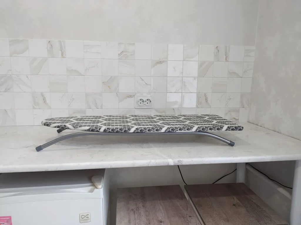 Уютная небольшая студия, 5 минут на метро до центра города