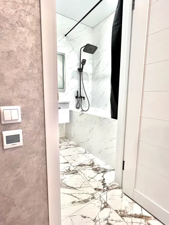 Новая квартира с прекрасными видами в центре города у канатной дороги