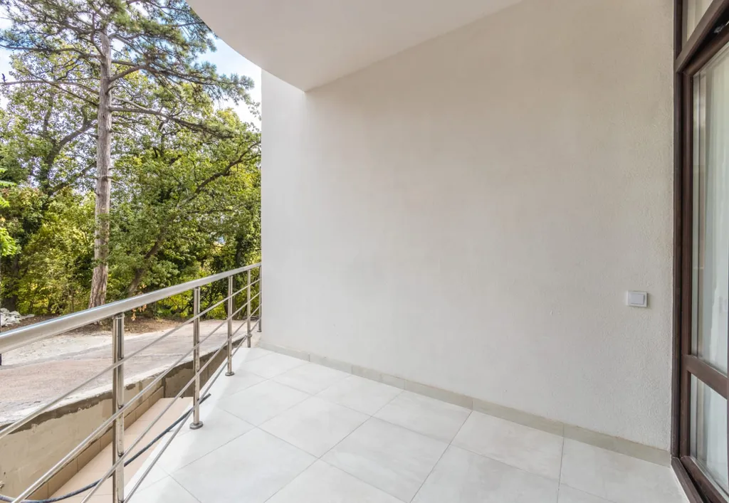 Дизайнерская студия с лоджией в ЖК Дюльбер