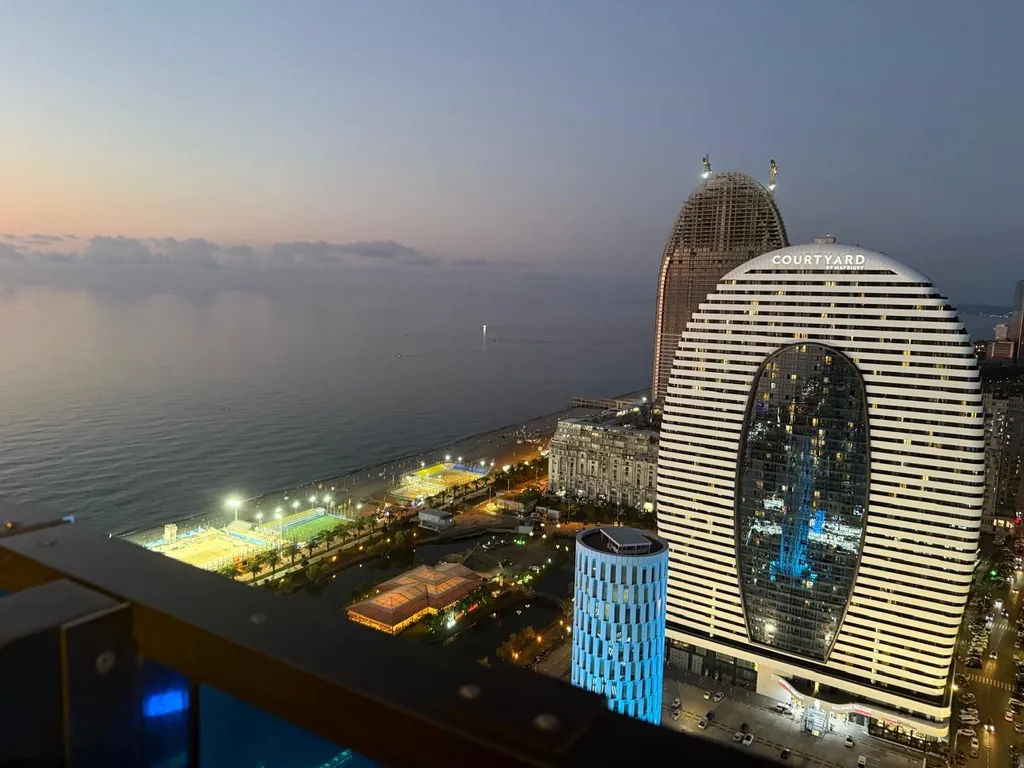 Апартаменты orbi city d1, 39 этаж, с видом на море и старый батуми