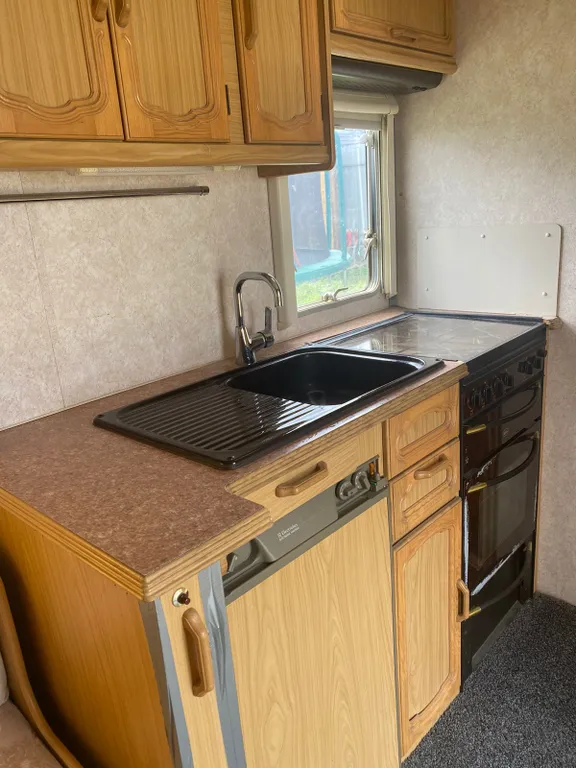 Дом на колёсах с доставкой