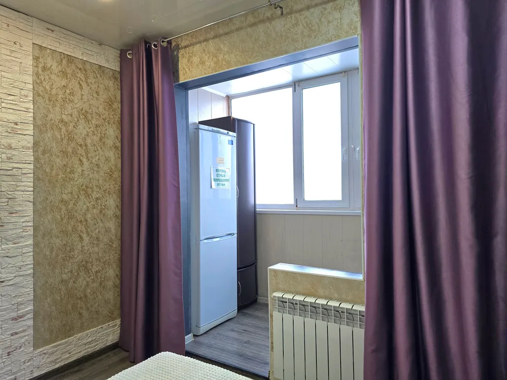 Современная студия возле ТРЦ Аура