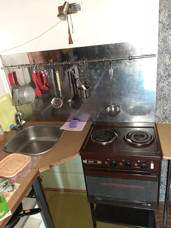 Уютный деревенский домик у озера