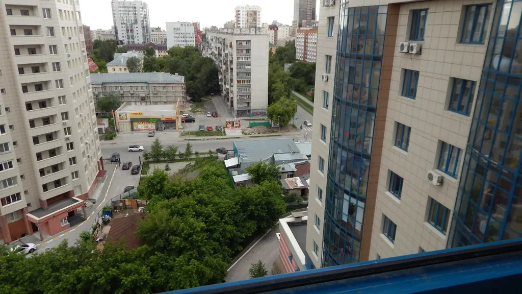 Элитная в центре, метро площадь Ленина, рядом аква-парк, зоопарк, тц аура, парк