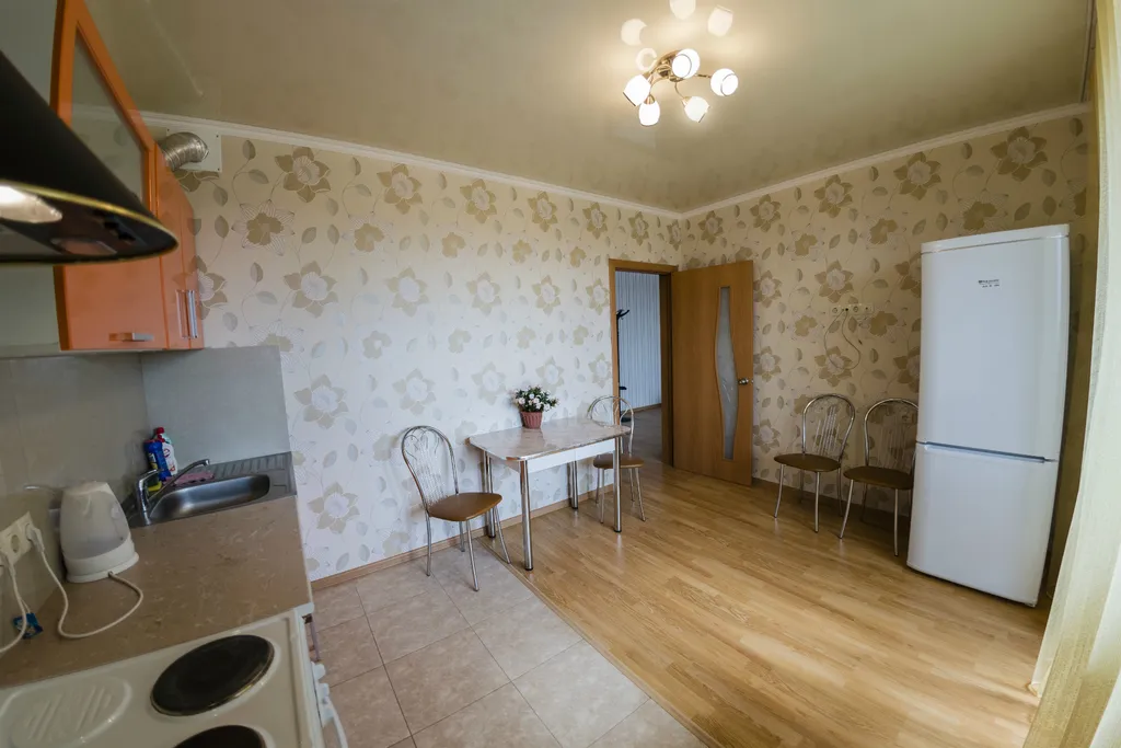 1-комнатная квартира в степном. Эконом.