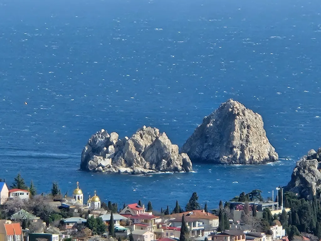 Коттедж Этаж дома в центре с видом на море и горы — аренда посуточно в Гурзуф