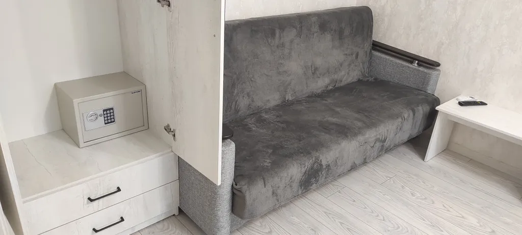 Уютная 1-комнатная квартира в центре возле моря