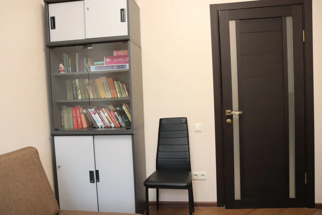 Загородный дом-шале "Pinebrook", аренда, у реки Дон. Сезонный бассейн.