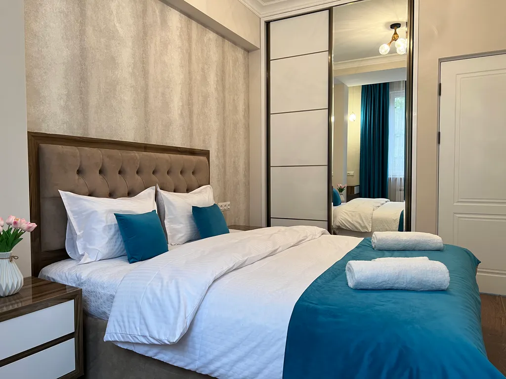 Cozy Apt 2 in the center of the city, Republic sq