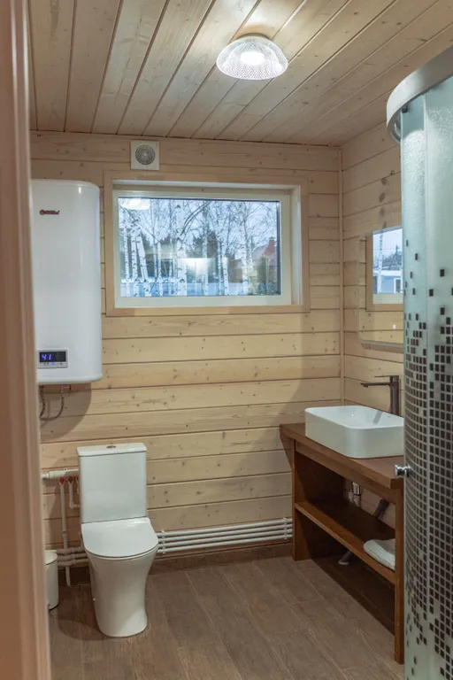 Дом с сауной на берегу реки