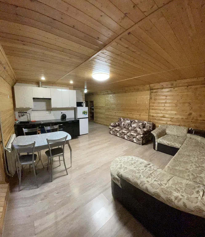 Уютная квартира в частном доме