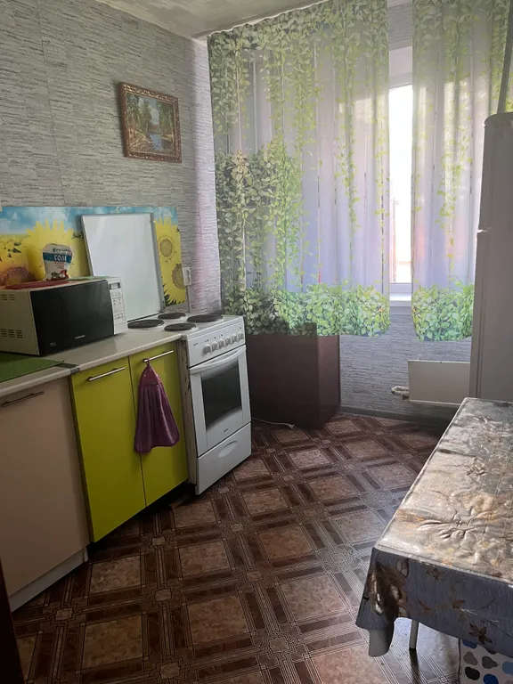 Просторная трёхкомнатная квартира в центре города