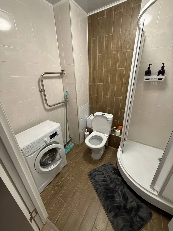 Уютная студия Рощинская 26 с видом на пруд