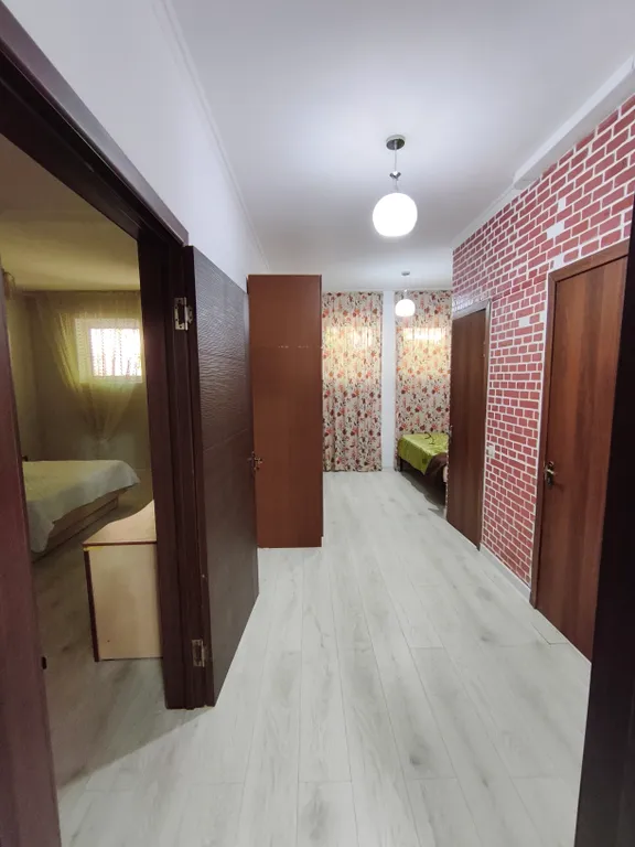 Просторная квартира с отдельным входом, две двуспальные кровати