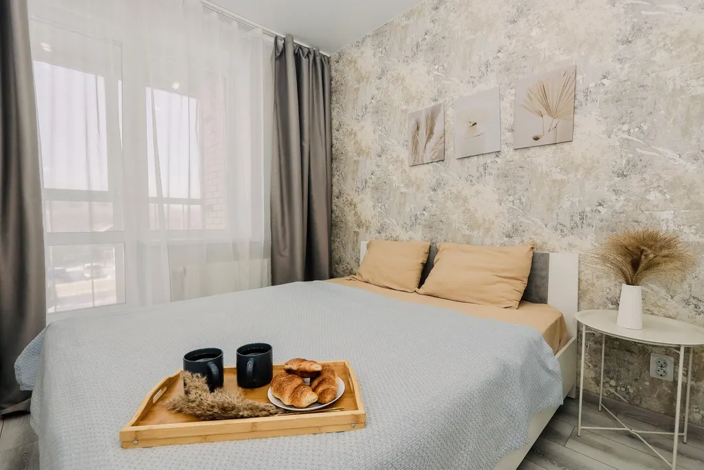 Oчаpовательная квaртиpа c бaлкoнoм