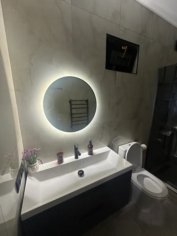 Апартаменты на первой береговой линии с сосновой рощей у моря