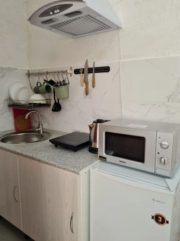 Квартира Квартира Студия в 5 минутах до моря вдоль парка Учкуева — Севастополь