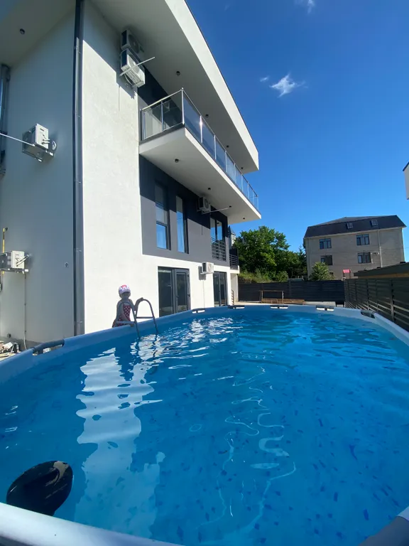 6-комнатный Дом