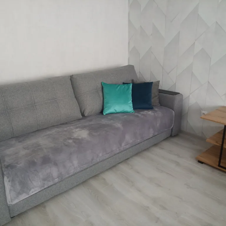 Новая и чистая 1-комнатная квартира