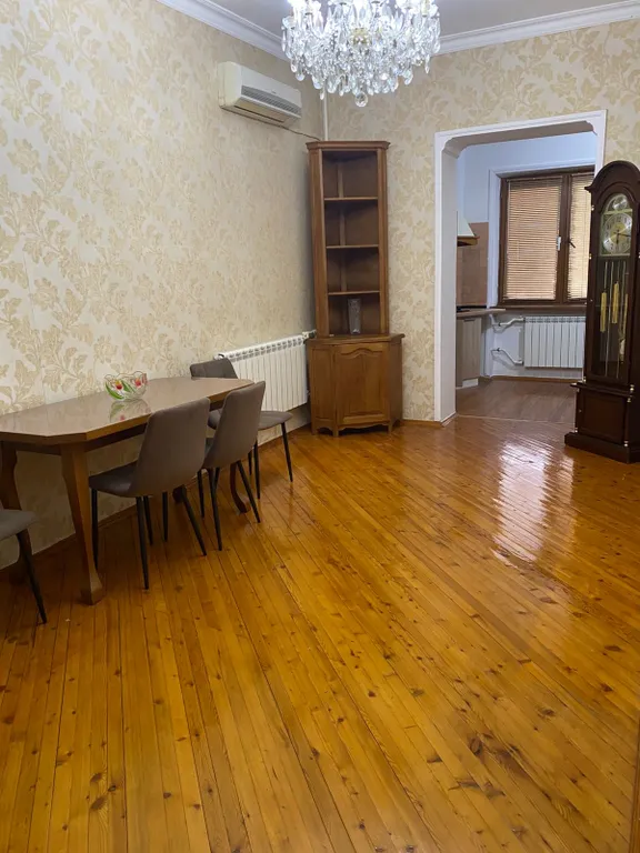 Уютная квартира в центре города и в 10 минутах от аэропорта