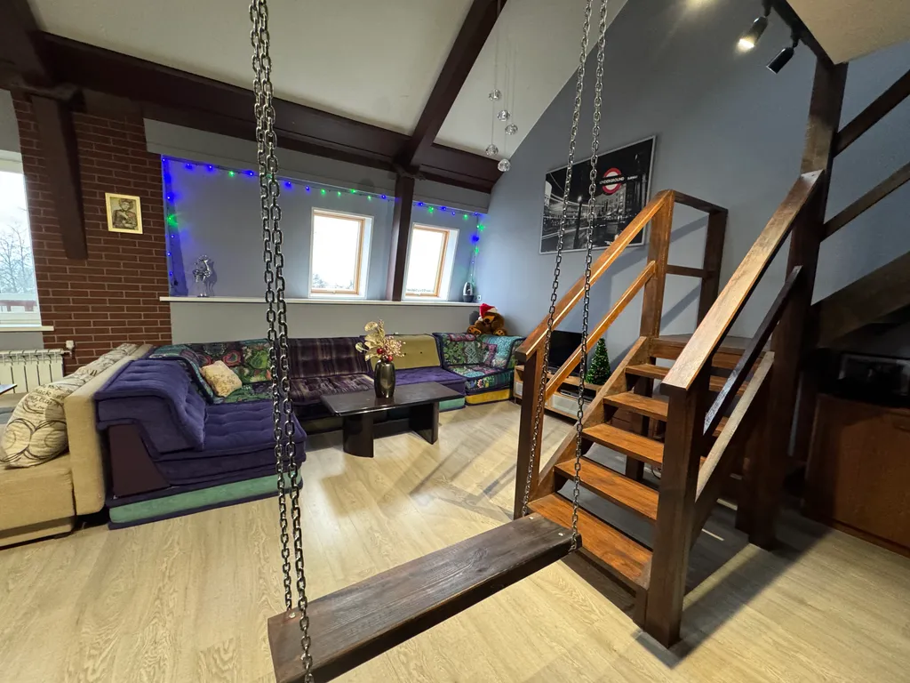 Апартамент двухуровневый Качелька