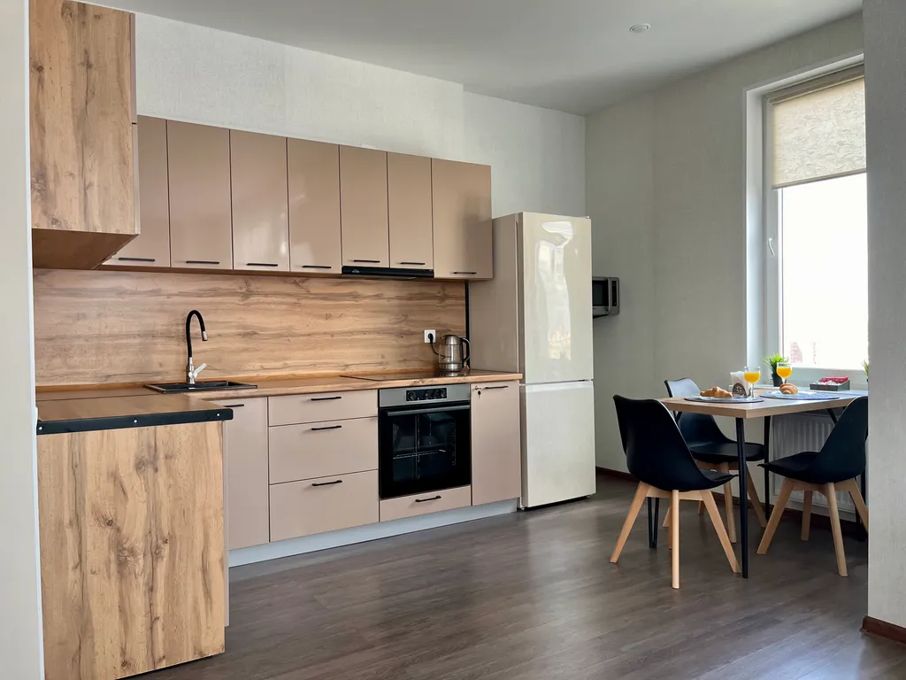 Вместительные апартаменты в новом ЖК, центр города