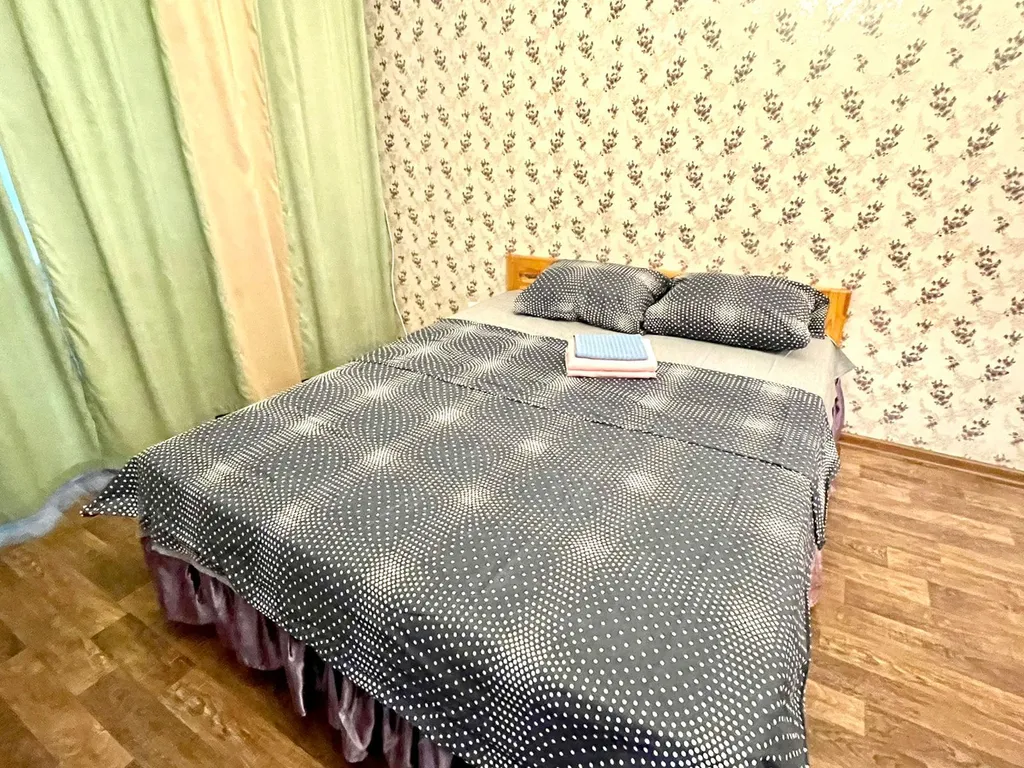 Уютная теплая квартира — аренда посуточно в Ханты-Мансийск