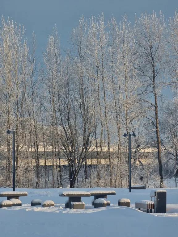 Квартира-студия loft-grey с кондиционером и парковкой