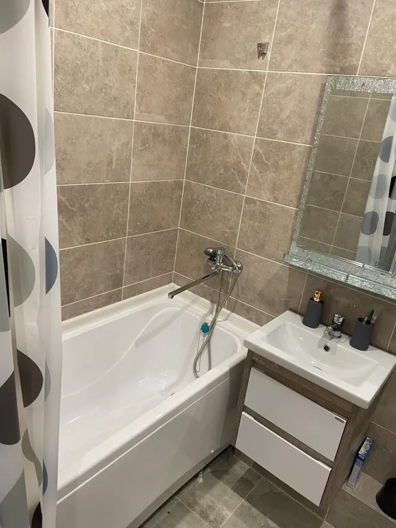 Уютная студия в новостройке в центре города