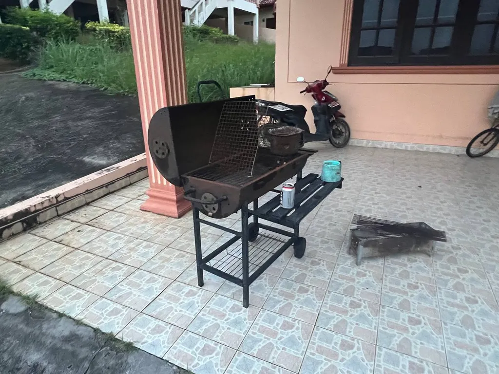 Уютный дом с 2 спальнями и BBQ в тихом месте рядом с пляжем Карон