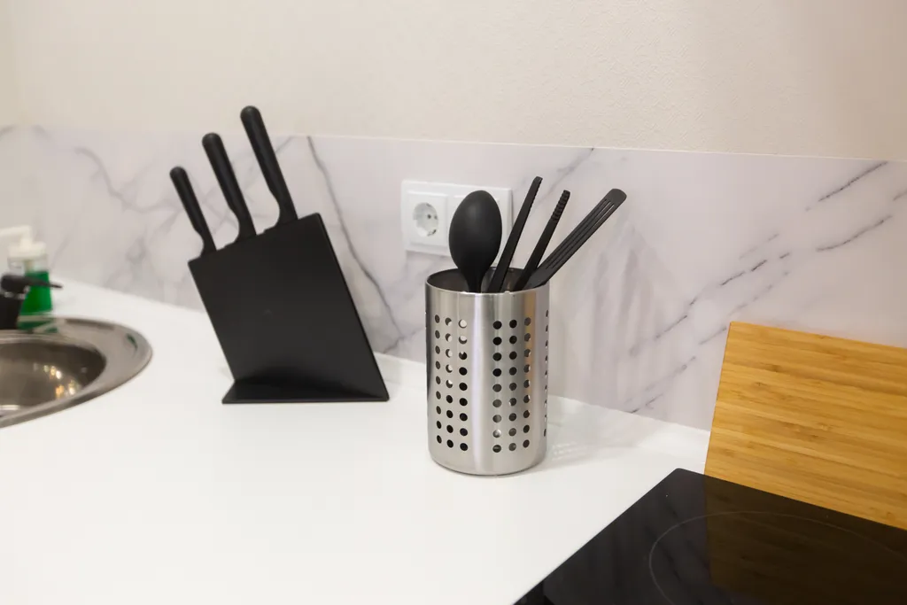 Студия на Карташова, 31б №1