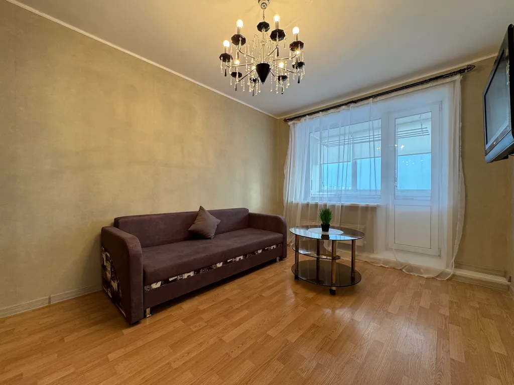 2-комнатная на Дикопольцева