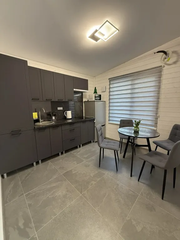 Уютный дом в черте города