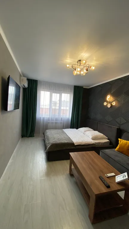 Уютная квартира рядом с аэропортом с видом на горы