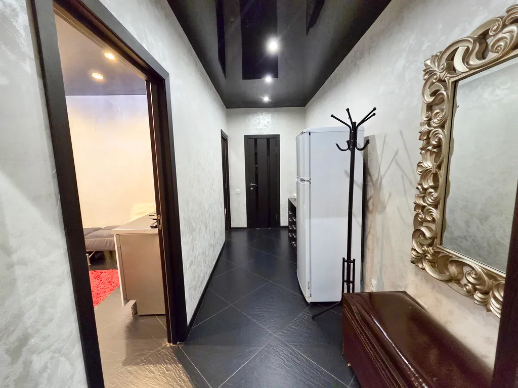 4-комнатная Квартира