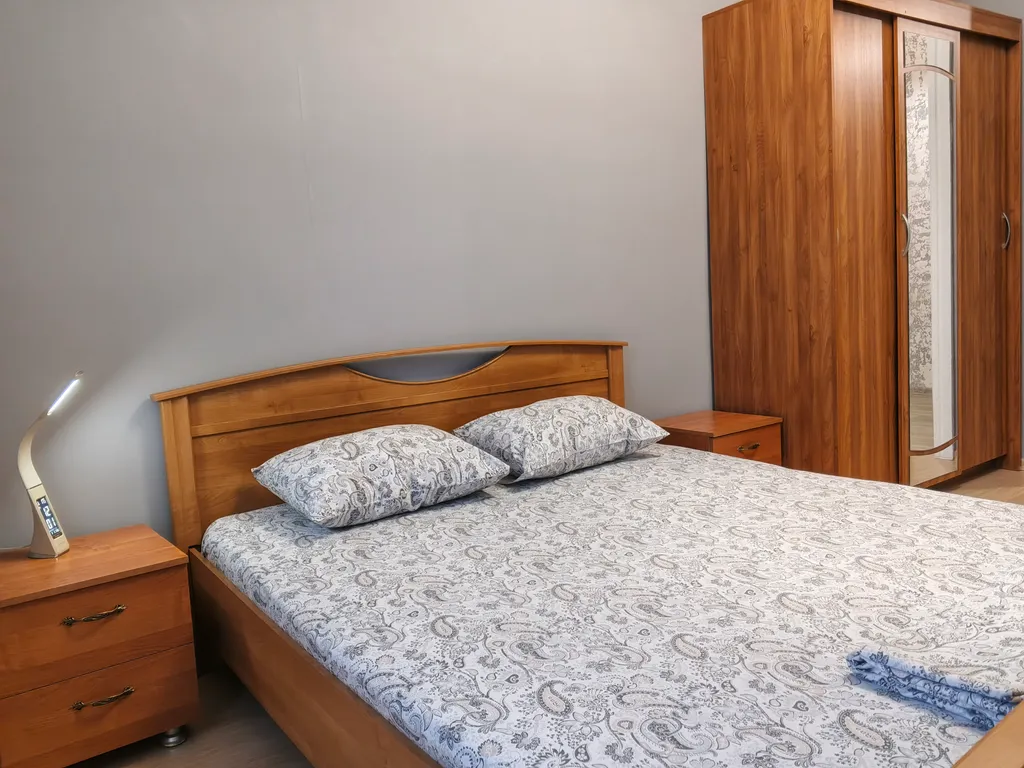 Просторная двухкомнатная квартира в исторической старой части города