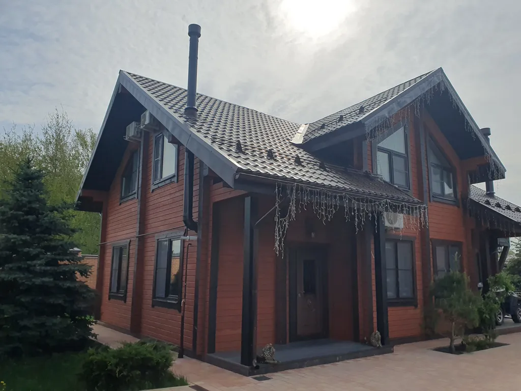 Уютный загородный дом из бруса с баней и чаном на дровах