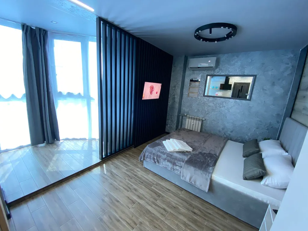 Стильная квартира-студия в центре города