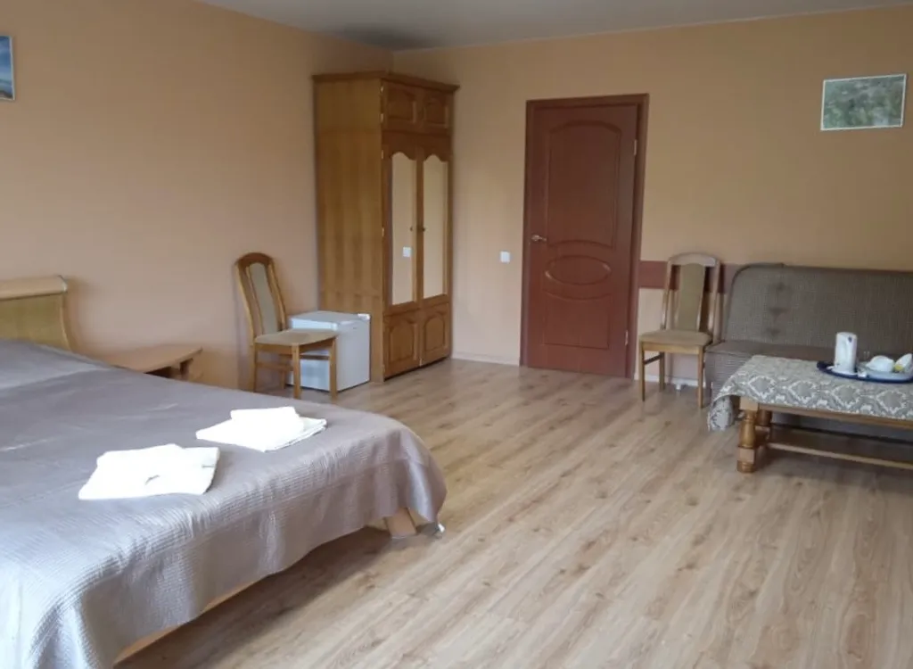 Квартира Квартира Улучшенный номер с террасой (завтраки включены) — Рыбачий