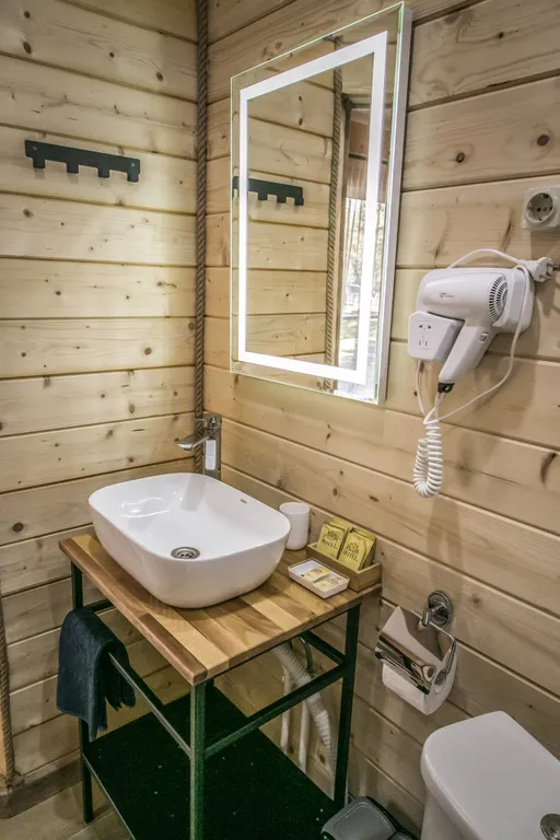 Коттедж для всей компании с видом на горы