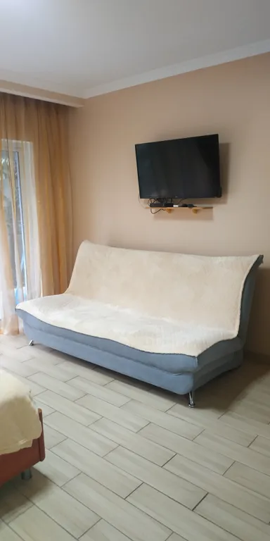 Судия в 600 метрах от моря в центре Адлера