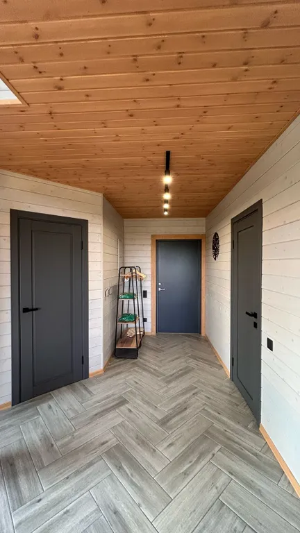 Дом с видом на озеро