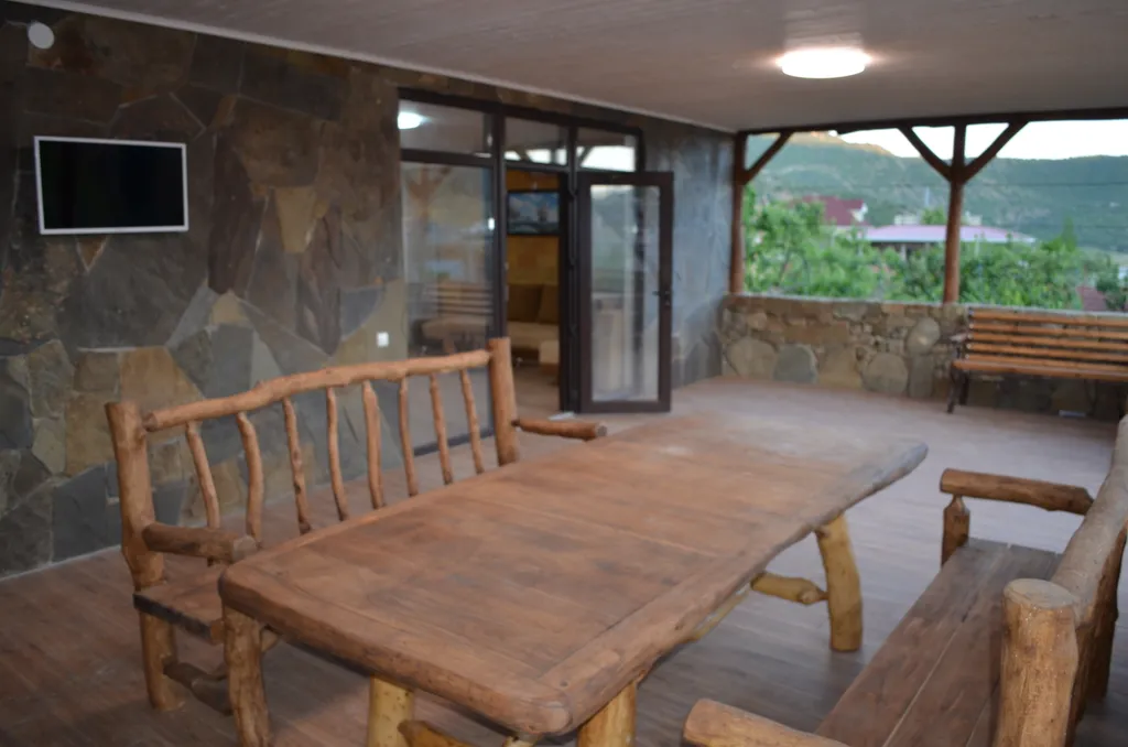 Уютный коттедж в тихом, живописном месте с прекрасным видом